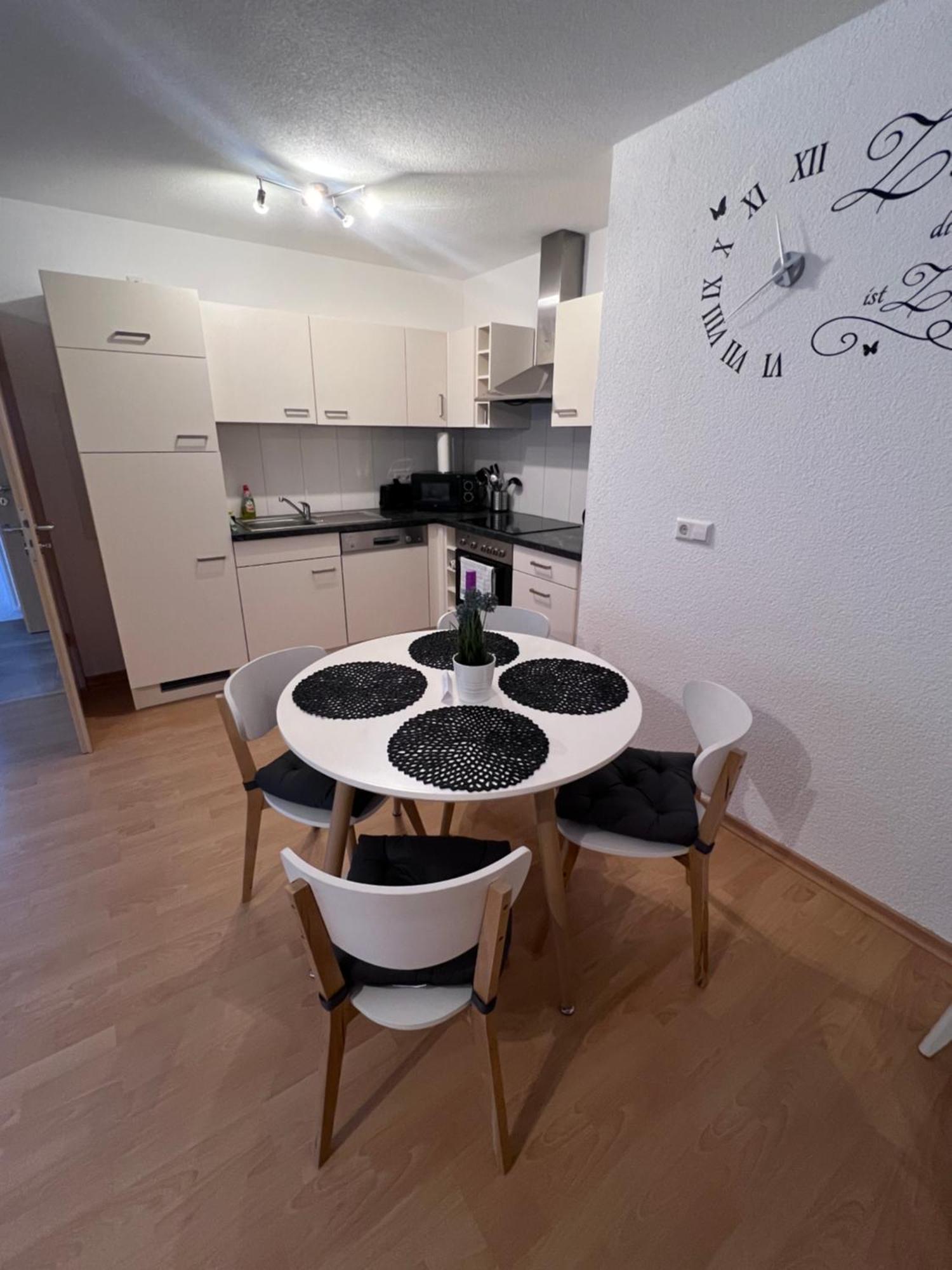Ferienwohnung Wujan Herbolzheim Exteriör bild